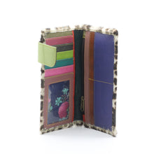 Load image into Gallery viewer, Nephele May Green Leather Purse