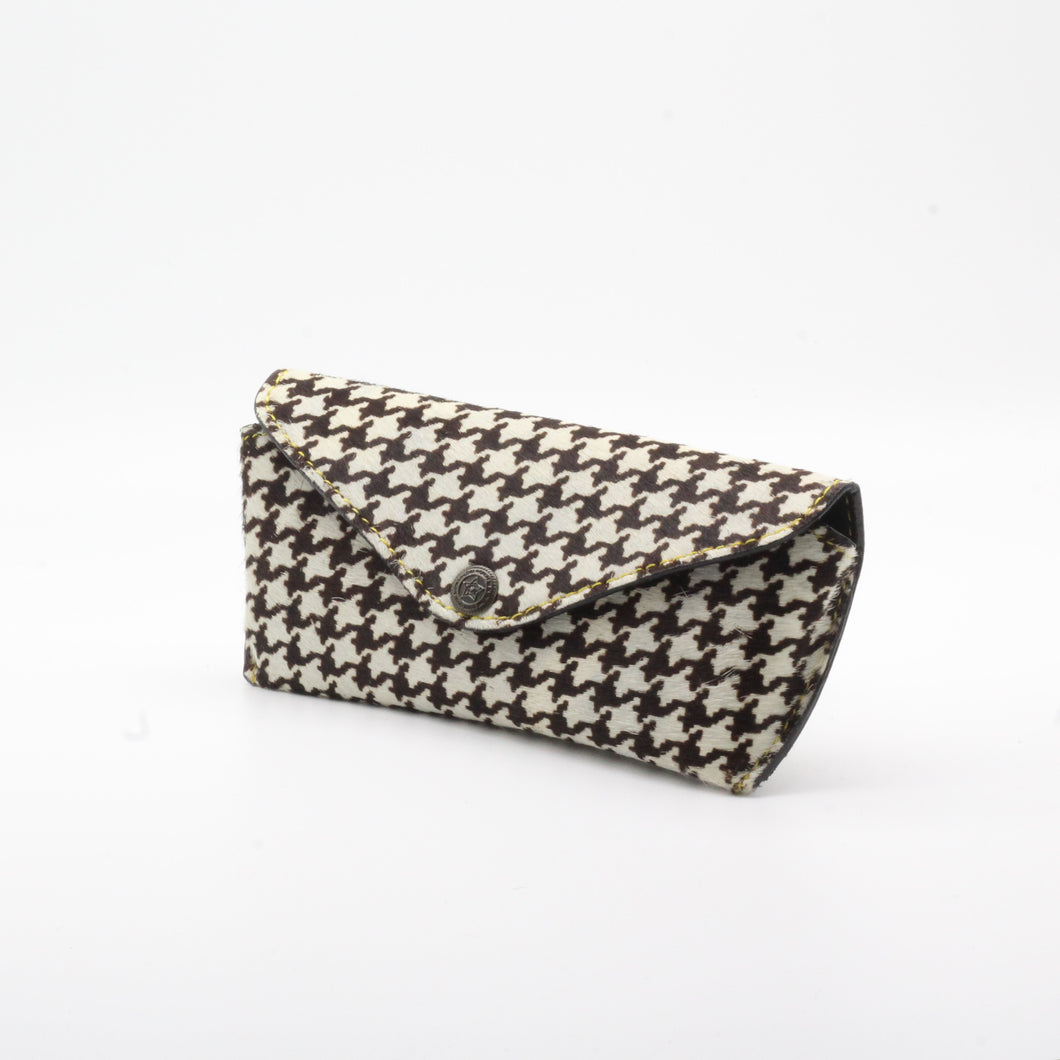 Nephele Daphne Abstract Glasses Case