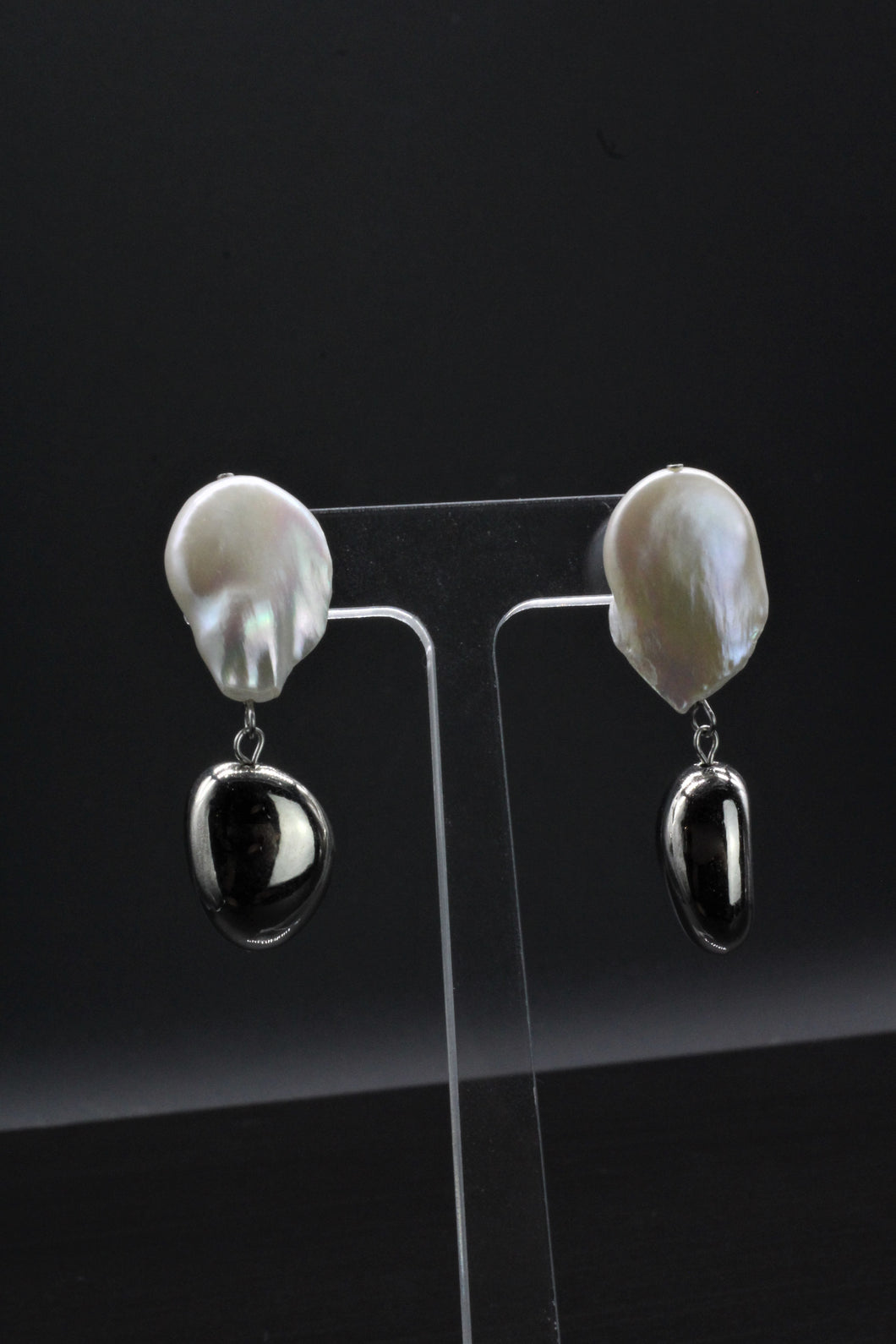 Tempest Designs Real Pearl w/ Smooth Bead Drop Earrings