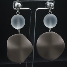 Load image into Gallery viewer, Envy Earrings
