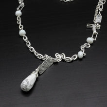 Load image into Gallery viewer, Envy Necklace
