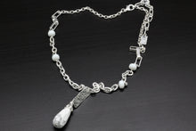 Load image into Gallery viewer, Envy Necklace
