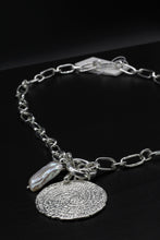 Load image into Gallery viewer, Envy Necklace
