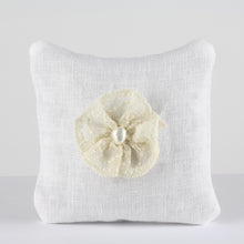 Load image into Gallery viewer, Linen Lavender Sachet #7

