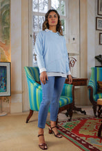 Load image into Gallery viewer, No2moro Mid Wash Denim Jeans
